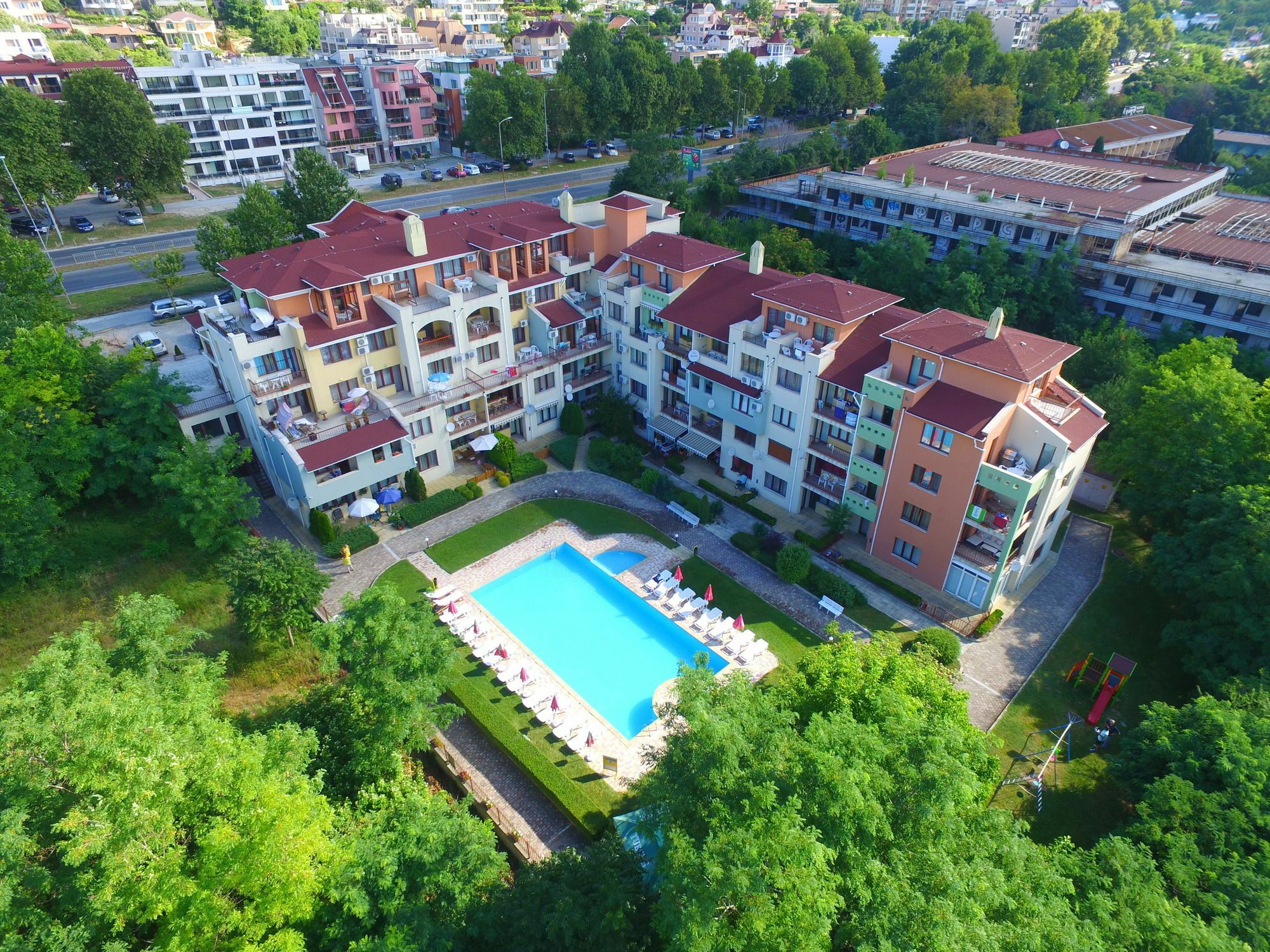 Varna Inn Sea Park Apartments Экстерьер фото