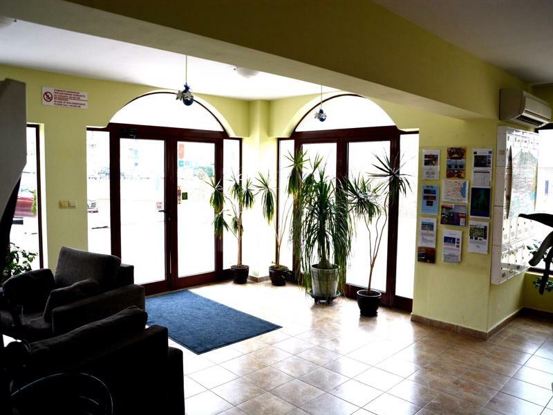 Varna Inn Sea Park Apartments Экстерьер фото